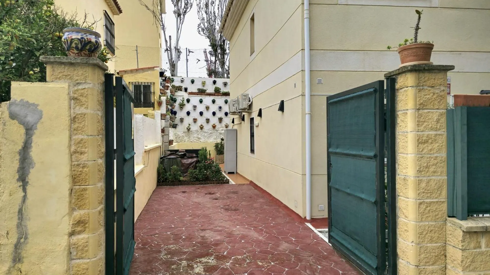 Rincon Del Sol Dorado 2 Bedroom 2 Bathroom Apartment With Private Parking By Namaste Elite Torremolinos Spain